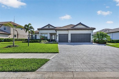 Beach Home For Sale in Bradenton, Florida