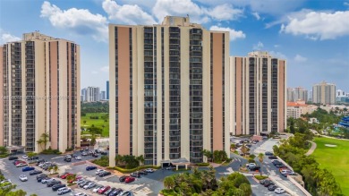 Beach Condo For Sale in Aventura, Florida