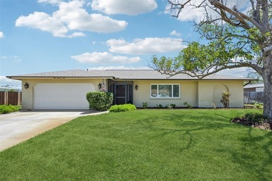 Beach Home For Sale in Bradenton, Florida