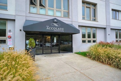Beach Condo For Sale in Staten Island, New York