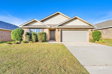 Beach Home For Sale in Foley, Alabama