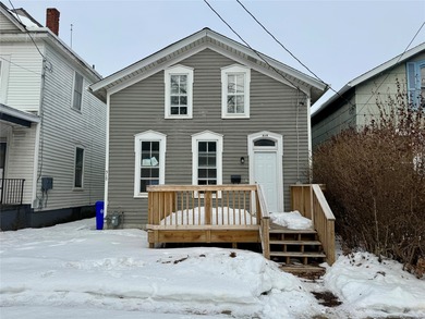 Beach Home For Sale in Erie, Pennsylvania