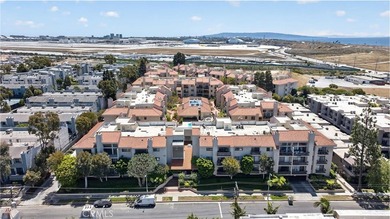 Beach Condo For Sale in Playa Del Rey, California