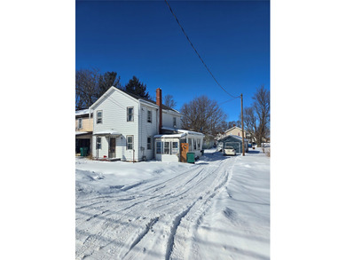 Beach Home Sale Pending in Lake City, Pennsylvania