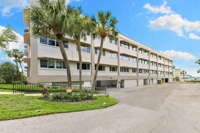 Beach Condo Sale Pending in Belleair Beach, Florida