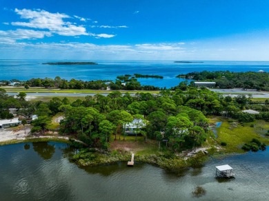 Beach Home For Sale in Cedar Key, Florida