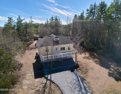 Beach Home For Sale in Grantsboro, North Carolina