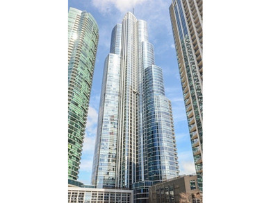 Beach Condo For Sale in Chicago, Illinois