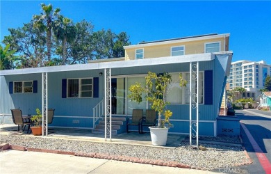Beach Home For Sale in Huntington Beach, California