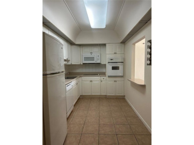 Beach Condo For Sale in Sunny Isles Beach, Florida