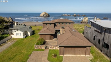 Beach Home For Sale in Bandon, Oregon