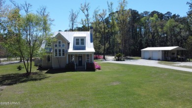 Beach Home For Sale in Okatie, South Carolina