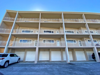 Gulf-front 3 bedroom, 3 bath condo, sleeps 8 - Beach Vacation Rentals in Pensacola Beach, Florida on Beachhouse.com