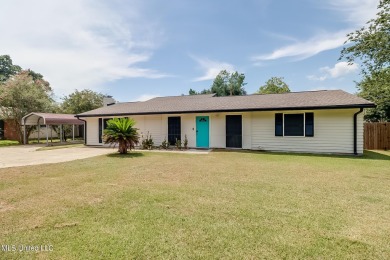 Beach Home For Sale in Long Beach, Mississippi