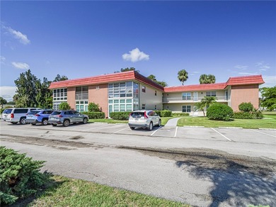 Beach Condo For Sale in Vero Beach, Florida