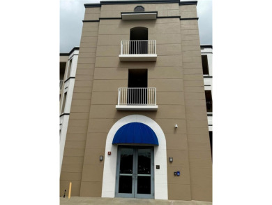 Beach Condo For Sale in Lakewood Ranch, Florida