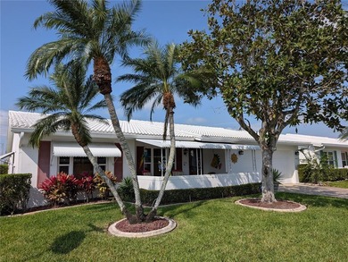 Beach Home For Sale in Pinellas Park, Florida