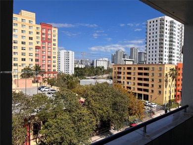 Beach Condo For Sale in Miami, Florida