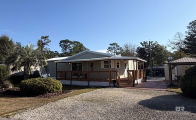 Beach Home For Sale in Lillian, Alabama