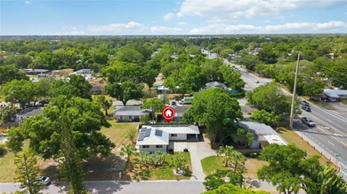 Beach Home For Sale in Sarasota, Florida