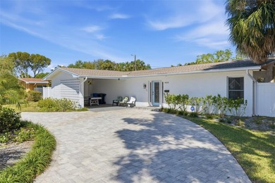 Beach Home For Sale in St. Petersburg, Florida