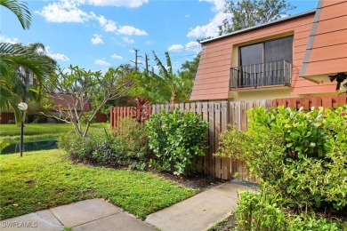 Beach Townhome/Townhouse For Sale in Fort Myers, Florida