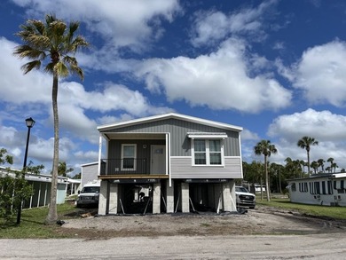 Beach Home For Sale in Ellenton, Florida