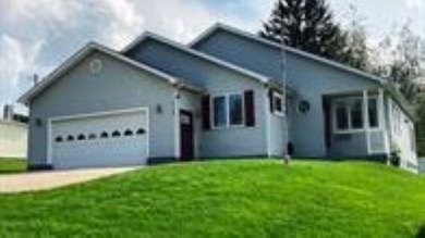 Beach Home Sale Pending in Erie, Pennsylvania