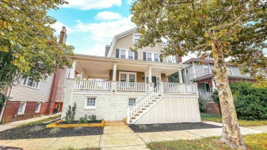 Beach Home For Sale in Atlantic City, New Jersey