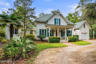 Beach Home For Sale in Beaufort, South Carolina