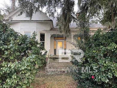 Beach Home For Sale in Daphne, Alabama