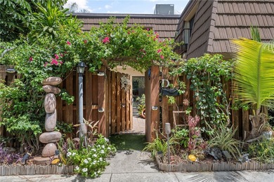 Beach Condo For Sale in Vero Beach, Florida