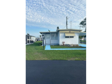 Beach Home For Sale in South Daytona, Florida