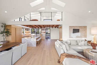 Beach Home For Sale in Santa Monica, California