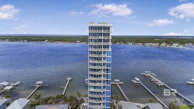 Beach Home For Sale in Gulf Shores, Alabama