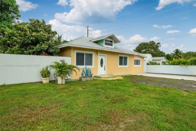 Beach Home Sale Pending in West Palm Beach, Florida