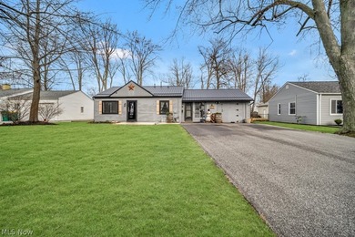 Beach Home Sale Pending in Mentor, Ohio