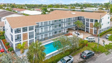 Beach Condo For Sale in Pompano Beach, Florida