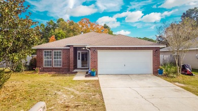 Beach Home For Sale in Navarre, Florida