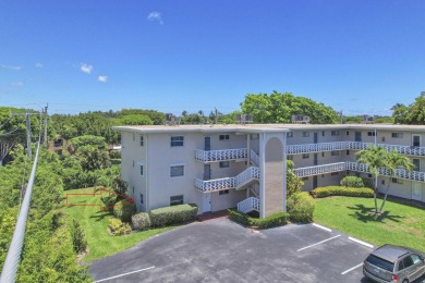 Beach Condo For Sale in Lake Worth Beach, Florida