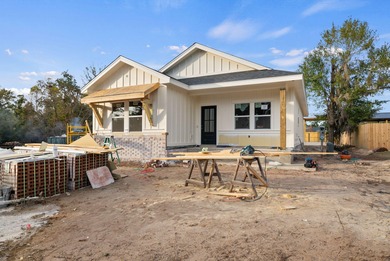 Beach Home For Sale in Panama City, Florida