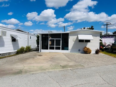 Beach Home For Sale in Bradenton, Florida