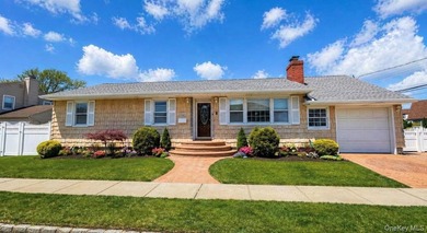 Beach Home For Sale in Massapequa, New York