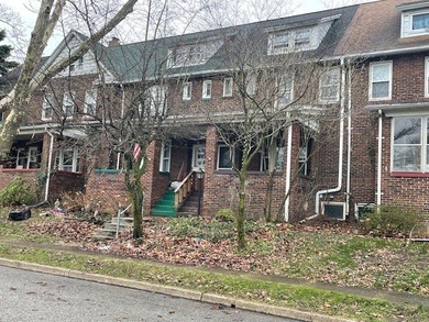 Beach Home For Sale in Erie, Pennsylvania