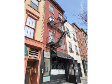 Beach Townhome/Townhouse For Sale in Brooklyn, New York