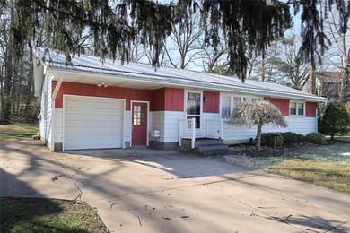 Beach Home Sale Pending in Erie, Pennsylvania