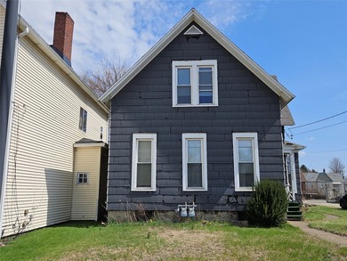 Beach Home Sale Pending in Erie, Pennsylvania