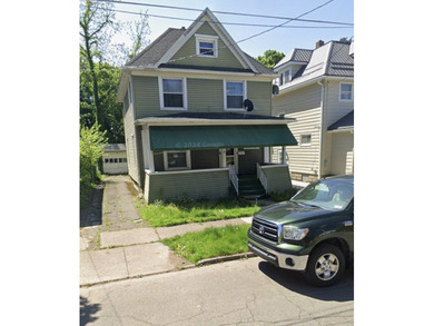 Beach Home Sale Pending in Erie, Pennsylvania