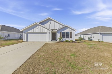 Beach Home For Sale in Silverhill, Alabama
