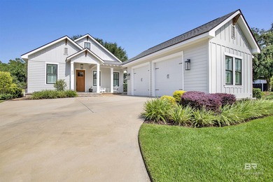 Beach Home For Sale in Fairhope, Alabama